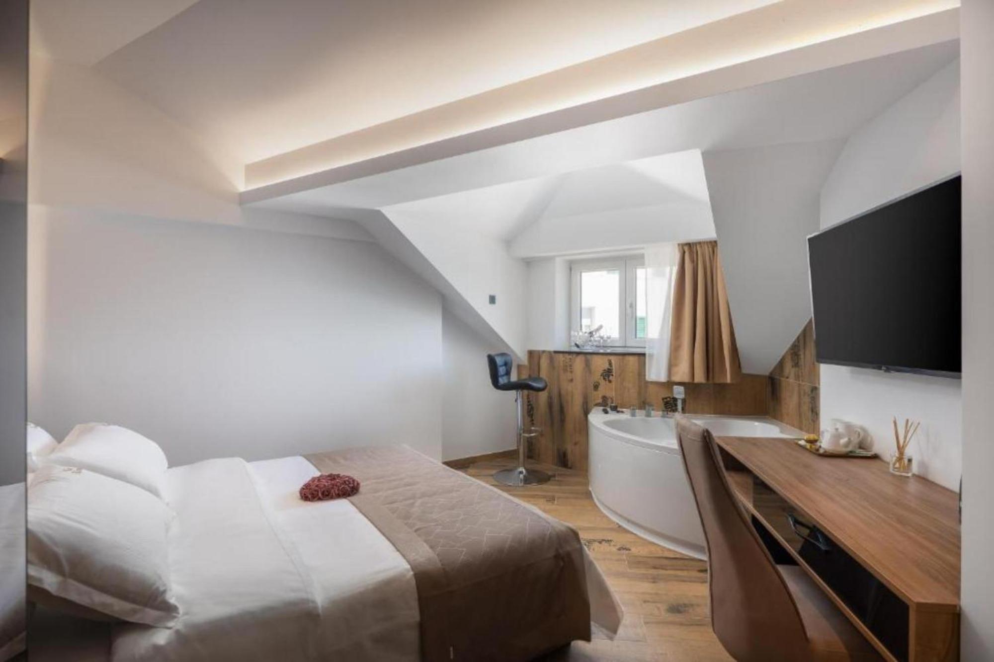 Top Rooms Спліт Екстер'єр фото